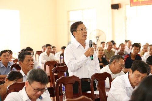 Phó Thủ tướng Trương Hòa Bình tiếp xúc cử tri Long An - ảnh 2